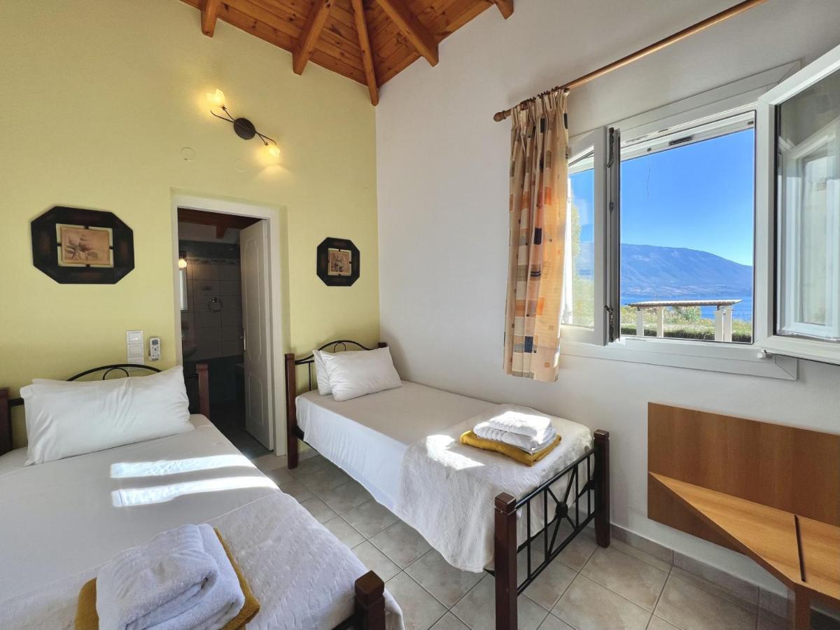 Villa Neptune Livathos  Exteriör bild