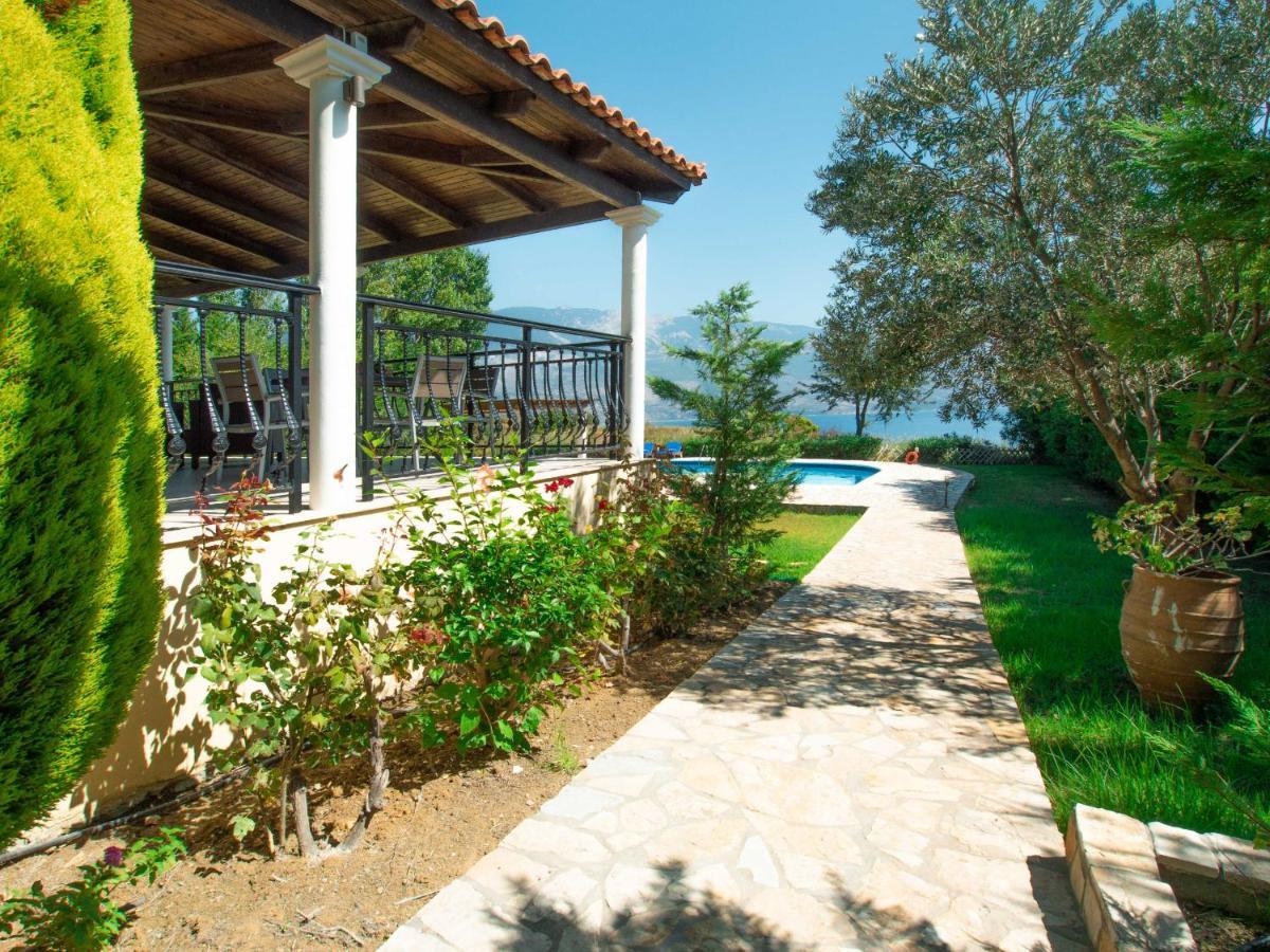 Villa Neptune Livathos  Exteriör bild